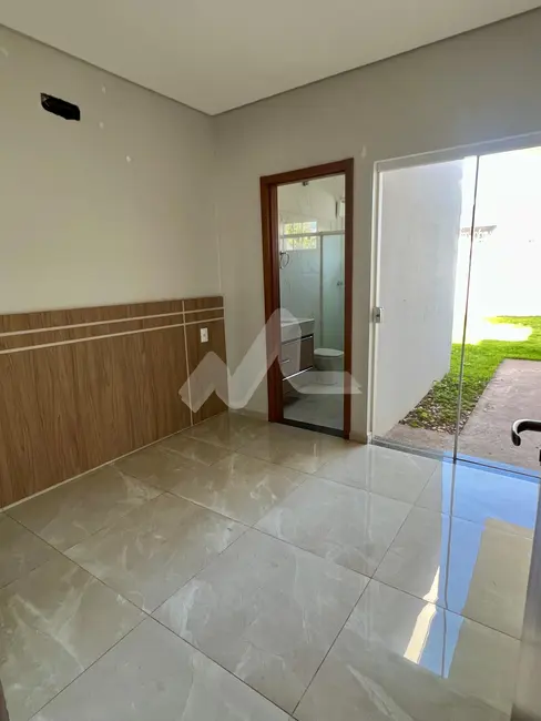 Foto 8 de Casa com 2 quartos à venda, 99m2 em Jardim Gisela, Toledo - PR