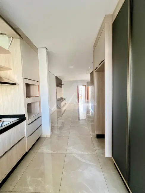 Foto 7 de Casa com 2 quartos à venda, 99m2 em Jardim Gisela, Toledo - PR