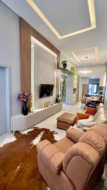 Foto 7 de Casa com 2 quartos à venda, 109m2 em Jardim Pancera, Toledo - PR