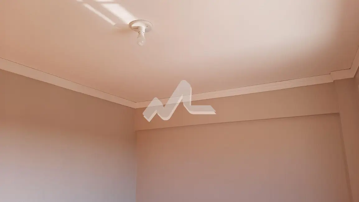 Foto 4 de Apartamento com 2 quartos à venda, 56m2 em Jardim Coopagro, Toledo - PR