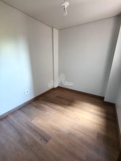 Foto 12 de Apartamento para alugar, 122m2 em Vila Becker, Toledo - PR