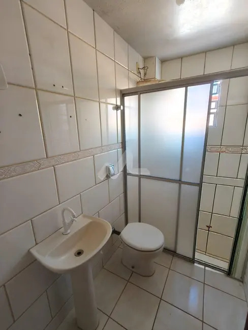 Apartamento com 2 quartos para alugar, 55m2 em Centro, Toledo - PR - imagem 8 Foto 8 de Apartamento com 2 quartos para alugar, 55m2 em Centro, Toledo - PR