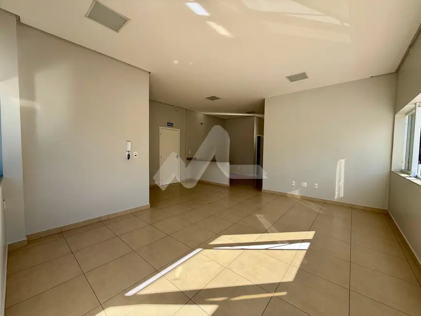 Apartamento com 1 quarto para alugar, 70m2 em Vila Becker, Toledo - PR - imagem 7 Foto 7 de Apartamento com 1 quarto para alugar, 70m2 em Vila Becker, Toledo - PR