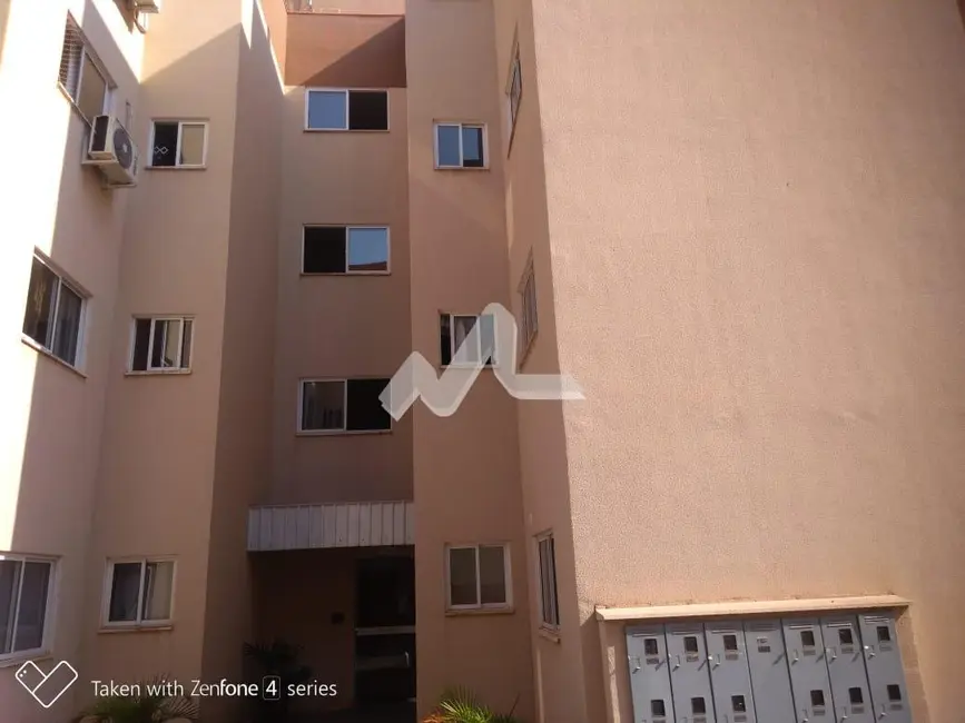 Apartamento para alugar em Vila Operária, Toledo - PR - imagem 2 Foto 2 de Apartamento para alugar em Vila Operária, Toledo - PR