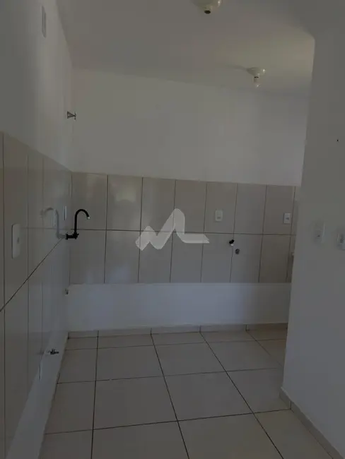Apartamento para alugar em Vila Operária, Toledo - PR - imagem 9 Foto 9 de Apartamento para alugar em Vila Operária, Toledo - PR