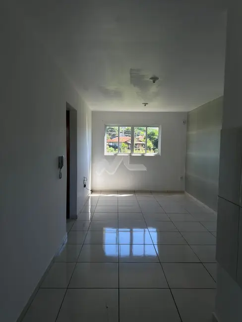Foto 10 de Apartamento para alugar em Vila Operária, Toledo - PR