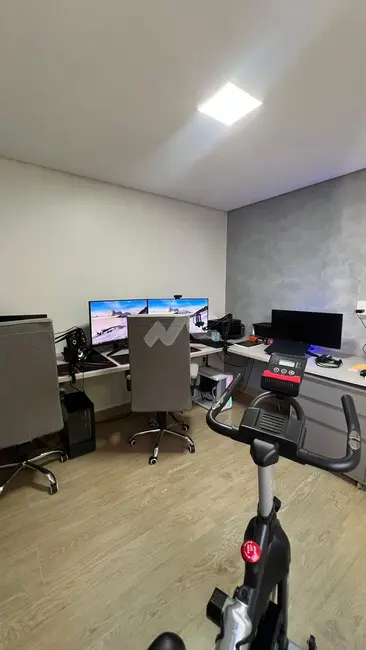Foto 10 de Apartamento à venda em Vila Industrial, Toledo - PR