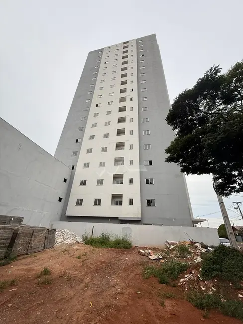 Foto 3 de Apartamento com 2 quartos à venda, 54m2 em Vila Industrial, Toledo - PR