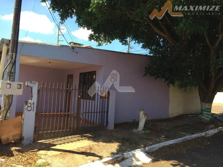 Foto 6 de Casa com 3 quartos à venda, 200m2 em Vila Pioneiro, Toledo - PR
