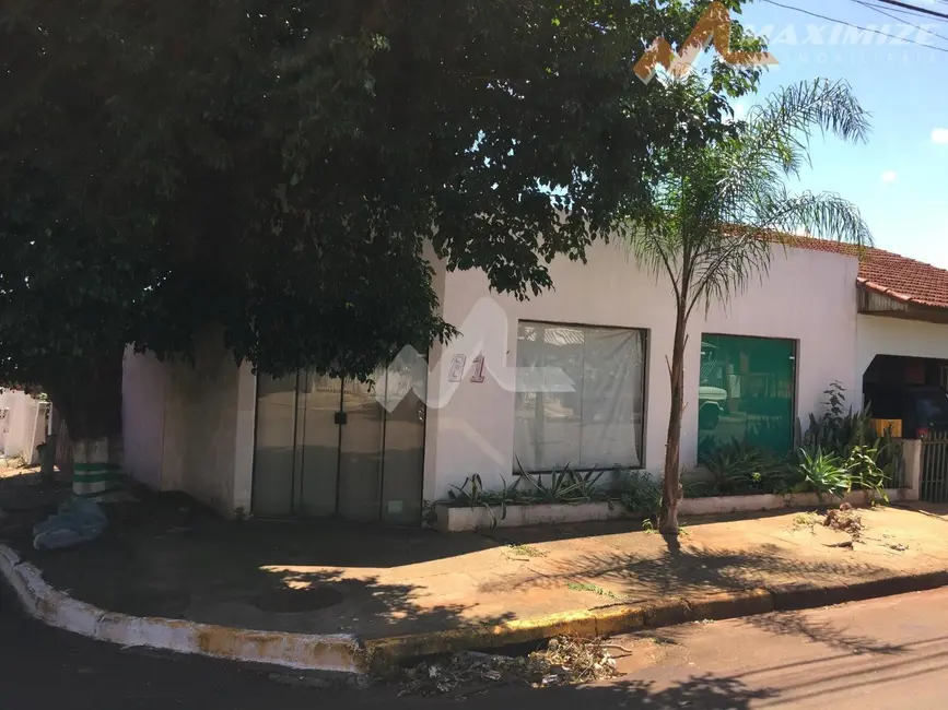 Foto 2 de Casa com 3 quartos à venda, 200m2 em Vila Pioneiro, Toledo - PR