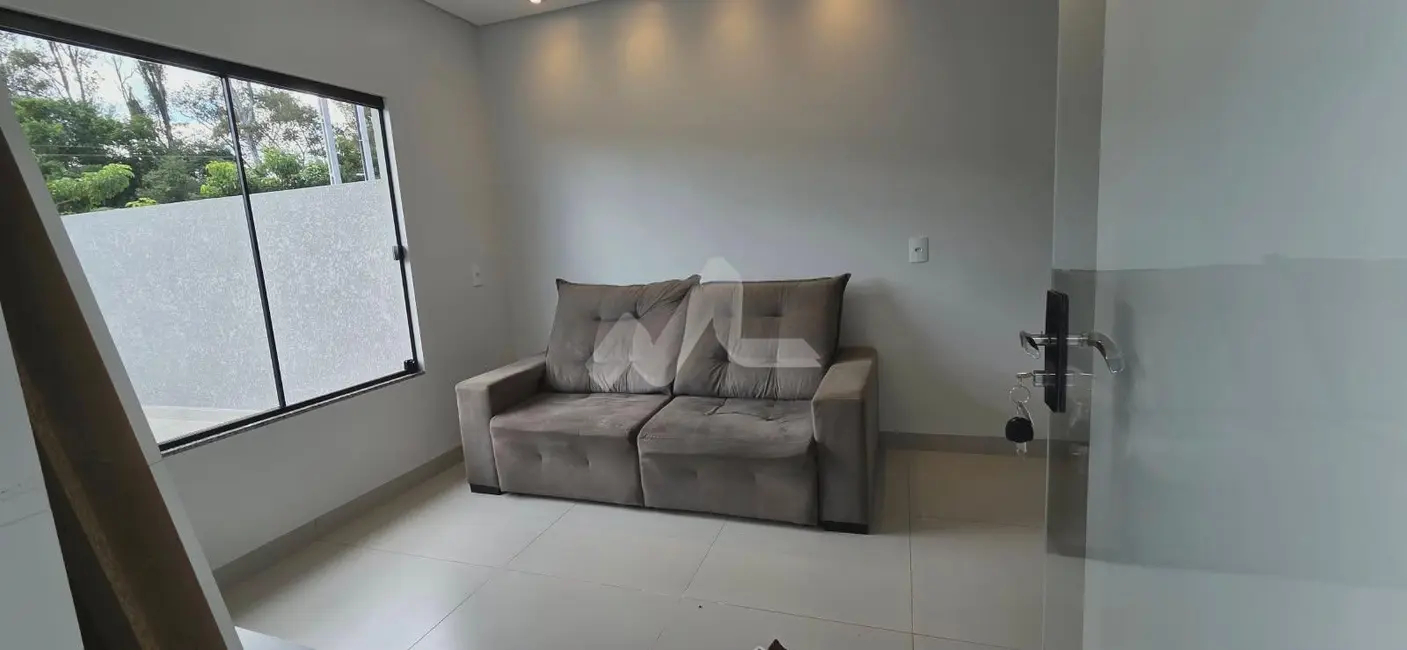Casa com 2 quartos para alugar, 58m2 em Jardim Coopagro, Toledo - PR - imagem 2 Foto 2 de Casa com 2 quartos para alugar, 58m2 em Jardim Coopagro, Toledo - PR