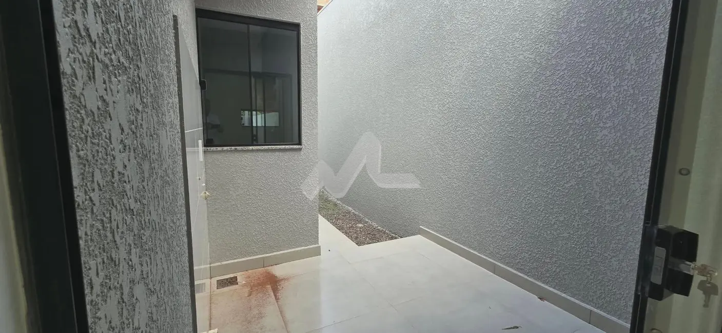 Casa com 2 quartos para alugar, 58m2 em Jardim Coopagro, Toledo - PR - imagem 3 Foto 3 de Casa com 2 quartos para alugar, 58m2 em Jardim Coopagro, Toledo - PR