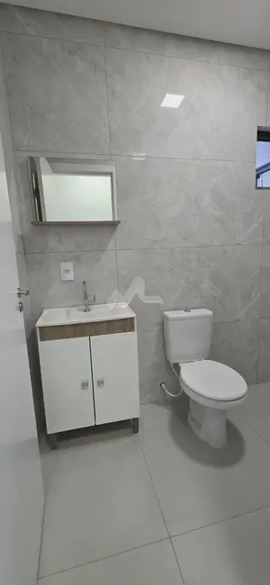 Casa com 2 quartos para alugar, 58m2 em Jardim Coopagro, Toledo - PR - imagem 7 Foto 7 de Casa com 2 quartos para alugar, 58m2 em Jardim Coopagro, Toledo - PR