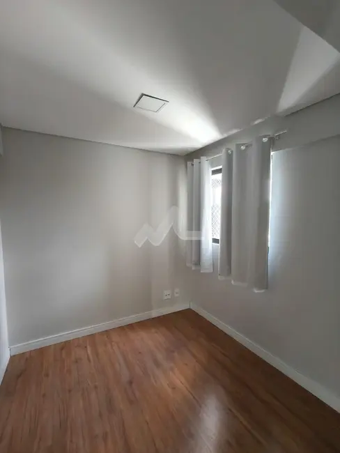 Apartamento com 2 quartos para alugar, 65m2 em Jardim Pancera, Toledo - PR - imagem 9 Foto 9 de Apartamento com 2 quartos para alugar, 65m2 em Jardim Pancera, Toledo - PR