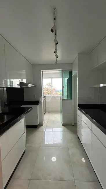 Foto 12 de Apartamento à venda em Centro, Toledo - PR