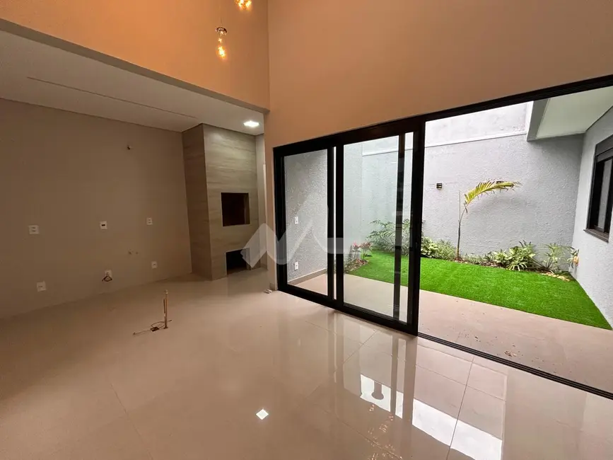 Foto 10 de Casa à venda em Jardim Pancera, Toledo - PR
