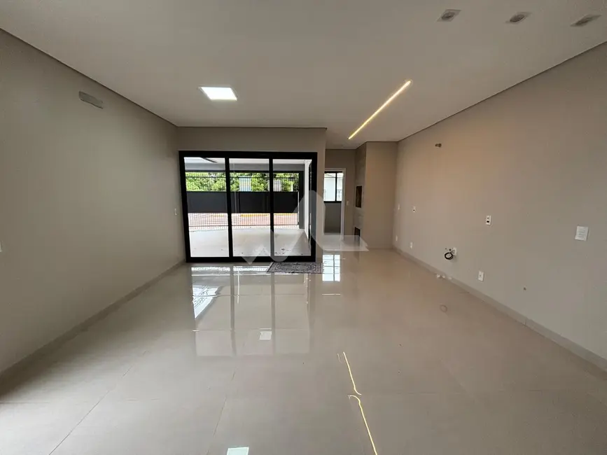 Foto 14 de Casa à venda em Jardim Pancera, Toledo - PR