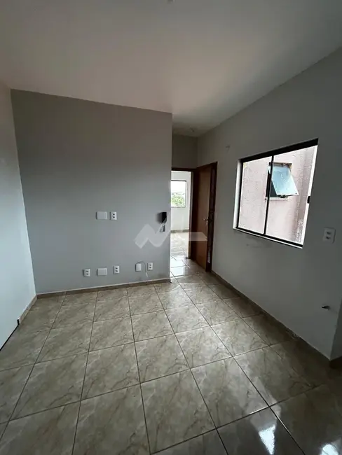 Foto 3 de Apartamento para alugar em Jardim Coopagro, Toledo - PR
