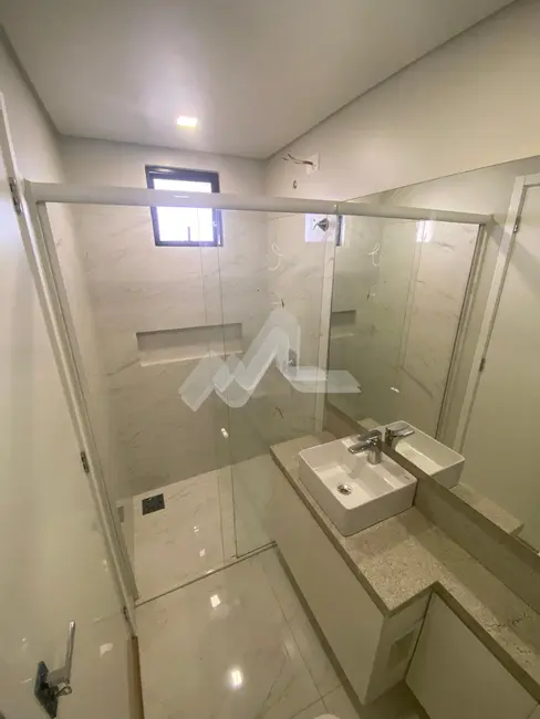Foto 8 de Apartamento com 2 quartos para alugar, 112m2 em Vila Industrial, Toledo - PR