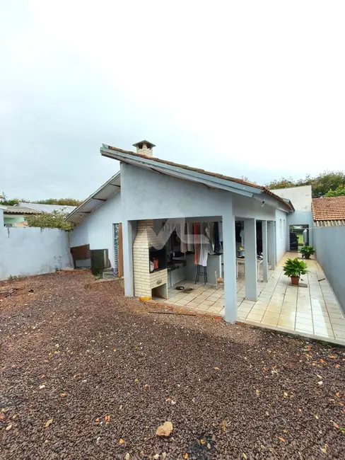 Foto 10 de Casa à venda, 135m2 em Vila Pioneiro, Toledo - PR