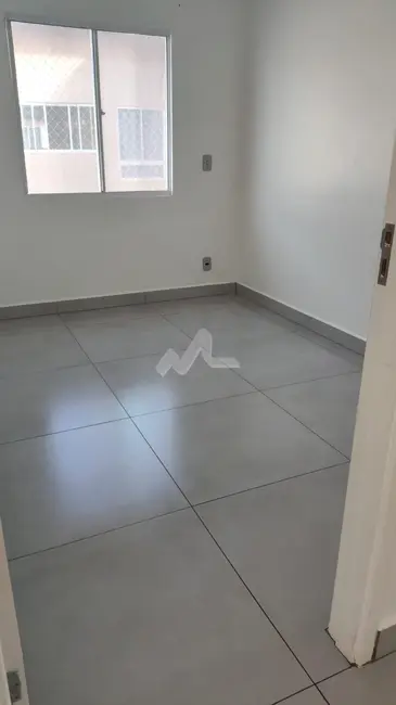 Apartamento com 2 quartos para alugar, 50m2 em São Francisco, Toledo - PR - imagem 7 Foto 7 de Apartamento com 2 quartos para alugar, 50m2 em São Francisco, Toledo - PR
