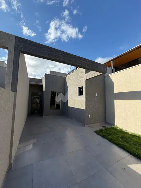 Foto 3 de Casa com 1 quarto à venda, 56m2 em Vila Operária, Toledo - PR