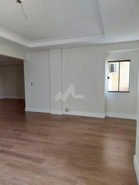 Foto 9 de Apartamento com 2 quartos à venda, 137m2 em Centro, Toledo - PR
