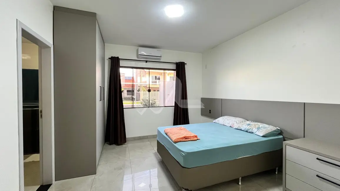 Foto 8 de Casa com 2 quartos à venda, 155m2 em Jardim Gisela, Toledo - PR
