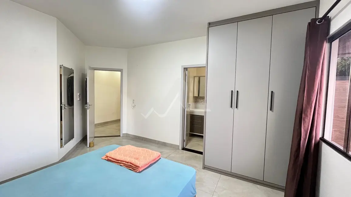 Foto 9 de Casa com 2 quartos à venda, 155m2 em Jardim Gisela, Toledo - PR