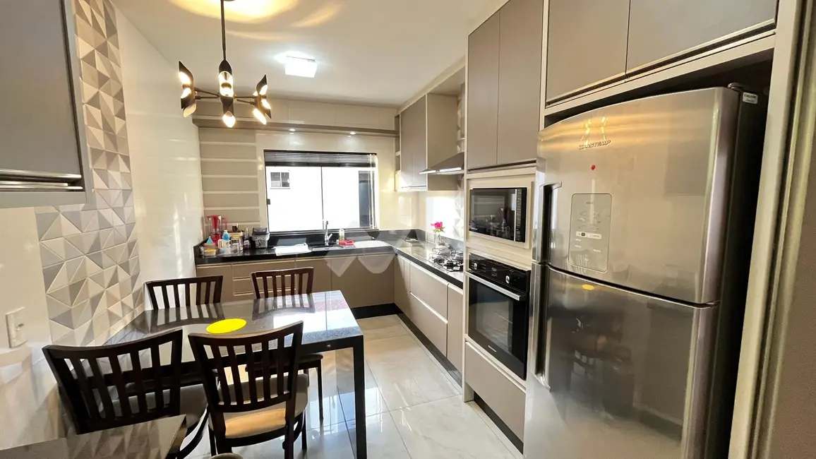 Foto 6 de Casa com 2 quartos à venda, 155m2 em Jardim Gisela, Toledo - PR