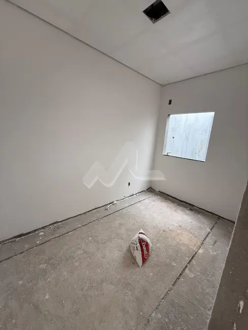 Foto 6 de Casa à venda, 55m2 em Jardim Coopagro, Toledo - PR
