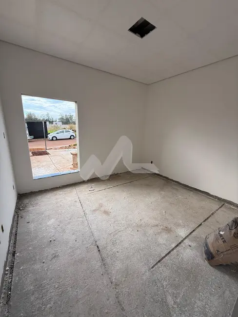 Foto 4 de Casa à venda, 55m2 em Jardim Coopagro, Toledo - PR