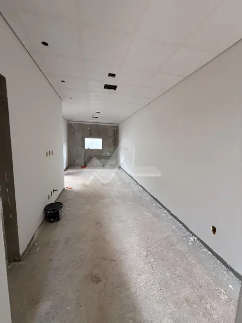 Foto 3 de Casa à venda, 55m2 em Jardim Coopagro, Toledo - PR