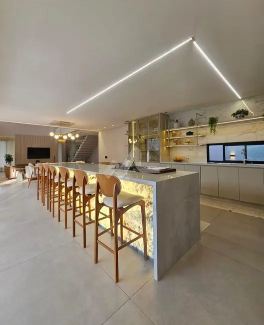 Foto 5 de Casa à venda, 610m2 em Centro, Toledo - PR