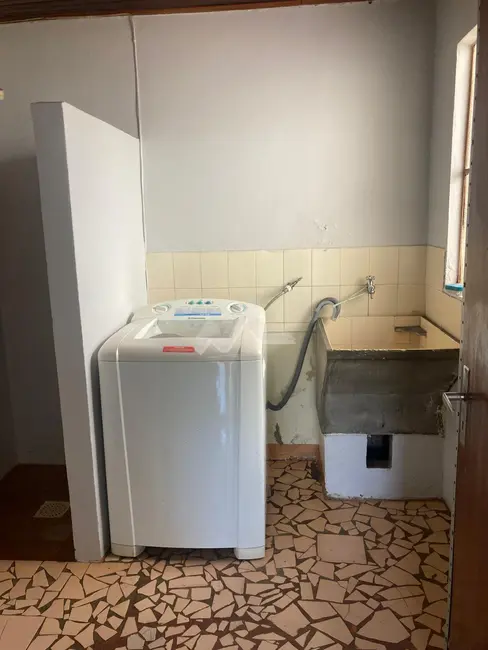 Casa com 3 quartos à venda, 141m2 em Centro, Toledo - PR - imagem 7 Foto 7 de Casa com 3 quartos à venda, 141m2 em Centro, Toledo - PR