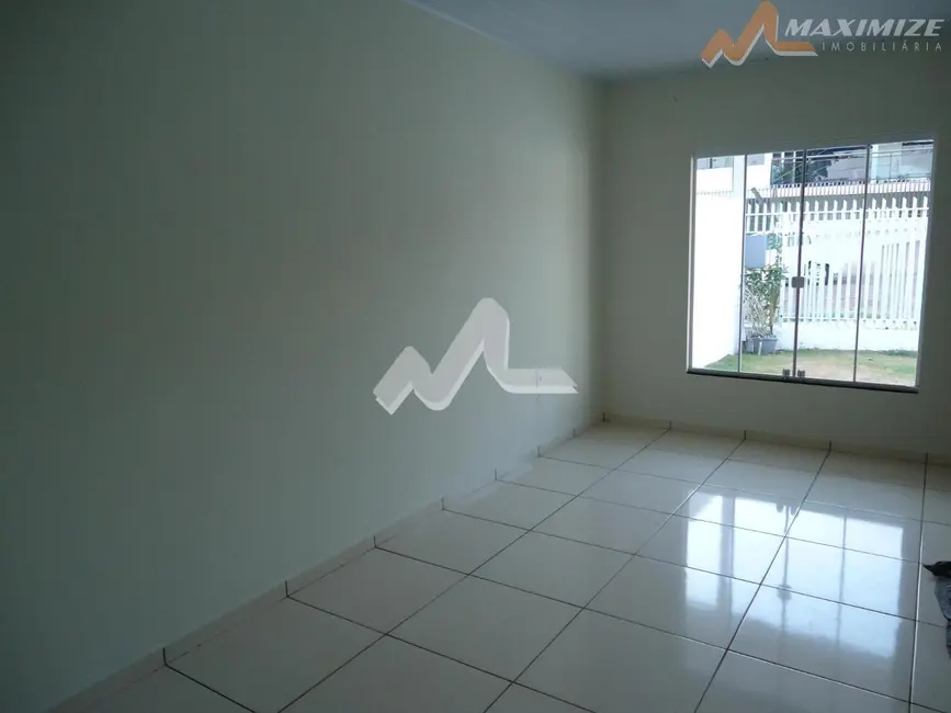 Casa com 2 quartos à venda, 100m2 em Jardim Concórdia, Toledo - PR - imagem 4 Foto 4 de Casa com 2 quartos à venda, 100m2 em Jardim Concórdia, Toledo - PR