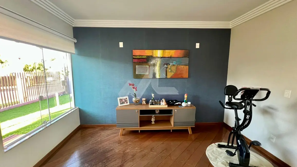 Casa com 2 quartos à venda, 184m2 em Jardim La Salle, Toledo - PR - imagem 5 Foto 5 de Casa com 2 quartos à venda, 184m2 em Jardim La Salle, Toledo - PR