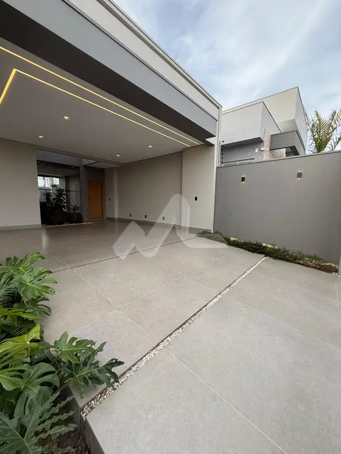 Foto 38 de Casa à venda, 220m2 em Vila Industrial, Toledo - PR