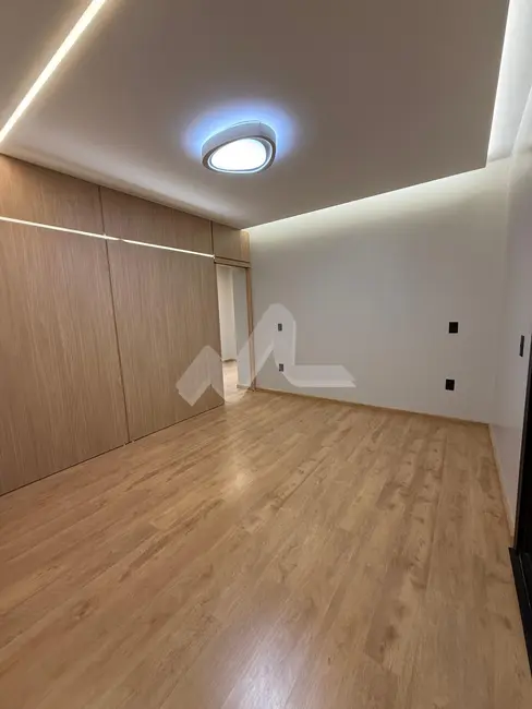 Foto 30 de Casa à venda, 220m2 em Vila Industrial, Toledo - PR