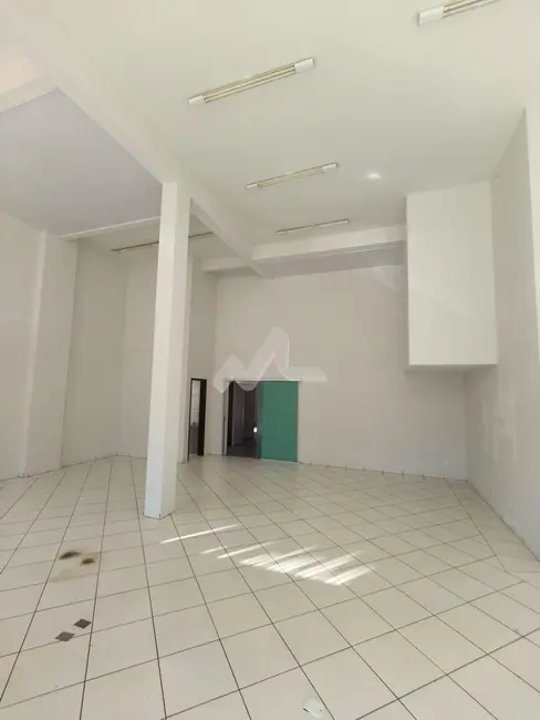 Sala Comercial para alugar, 190m2 em Centro, Toledo - PR - imagem 4 Foto 4 de Sala Comercial para alugar, 190m2 em Centro, Toledo - PR