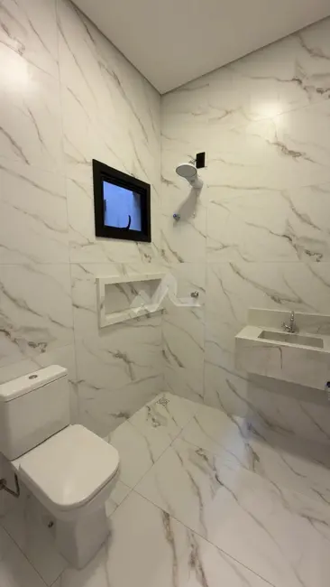 Foto 12 de Casa à venda, 130m2 em Jardim Gisela, Toledo - PR