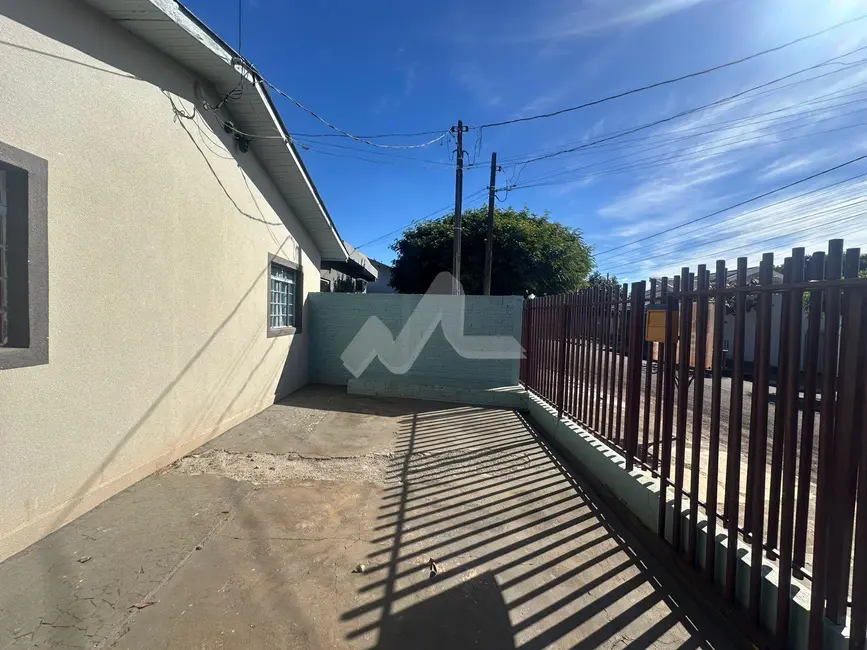 Foto 4 de Casa com 2 quartos à venda, 148m2 em Vila Pioneiro, Toledo - PR
