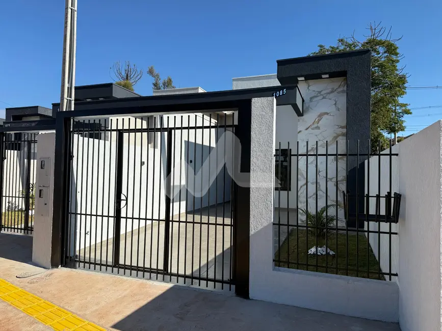 Foto 1 de Casa com 2 quartos à venda, 65m2 em Vila Pioneiro, Toledo - PR