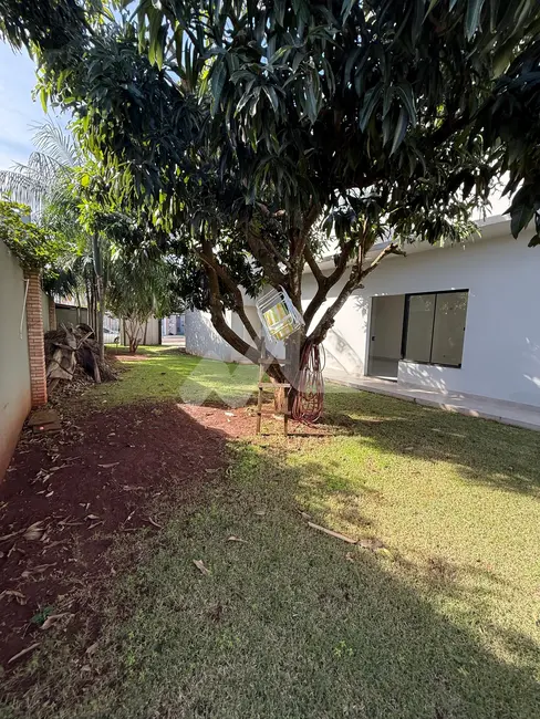 Foto 12 de Sobrado à venda em Jardim Gisela, Toledo - PR