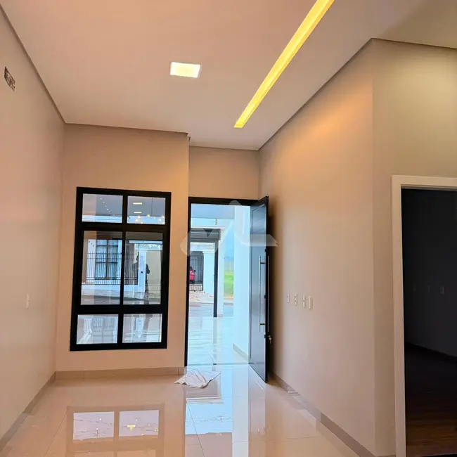 Foto 8 de Casa com 2 quartos à venda, 100m2 em Tocantins, Toledo - PR