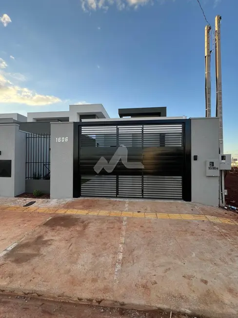 Foto 2 de Casa com 1 quarto à venda, 80m2 em Jardim Coopagro, Toledo - PR