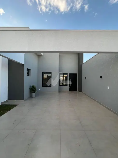 Foto 1 de Casa com 1 quarto à venda, 80m2 em Jardim Coopagro, Toledo - PR