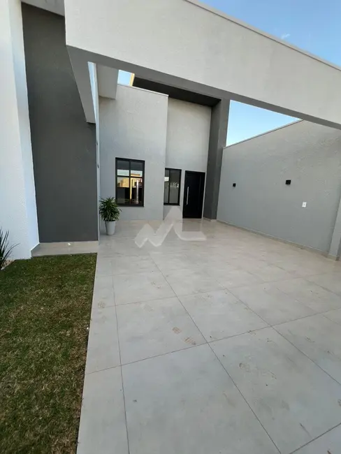 Foto 3 de Casa com 1 quarto à venda, 80m2 em Jardim Coopagro, Toledo - PR