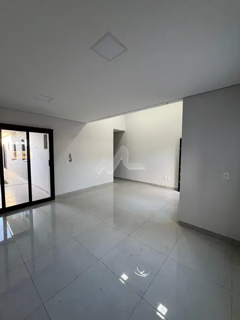 Foto 6 de Casa com 2 quartos à venda, 91m2 em Jardim Coopagro, Toledo - PR