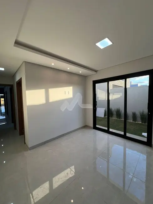 Foto 6 de Casa com 2 quartos à venda, 91m2 em Jardim Coopagro, Toledo - PR